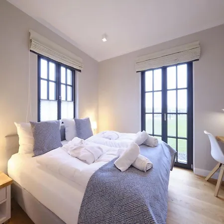 Reetland Am - Luxusplus Reetdachvilla Mit 4 Schlafzimmern, Sauna Und Kamin G14 Casa de Férias