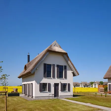 Casa de Férias Reetland Am - Luxusplus Reetdachvilla Mit 4 Schlafzimmern, Sauna Und Kamin G14
